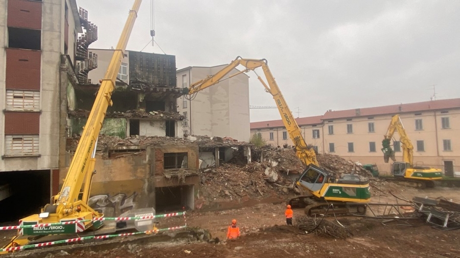 DEMOLIZIONE FABBRICATI AREA EX ISMES in BERGAMO